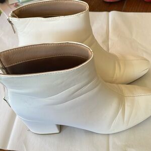 Nasty Gal White Boots 41